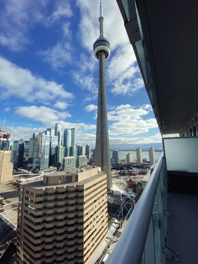 Luxury Condo On Cn Tower 多伦多 外观 照片